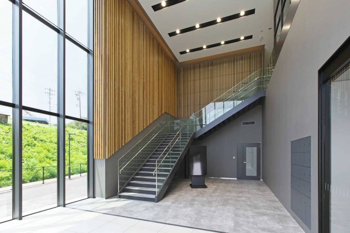 エントランスホールの階段